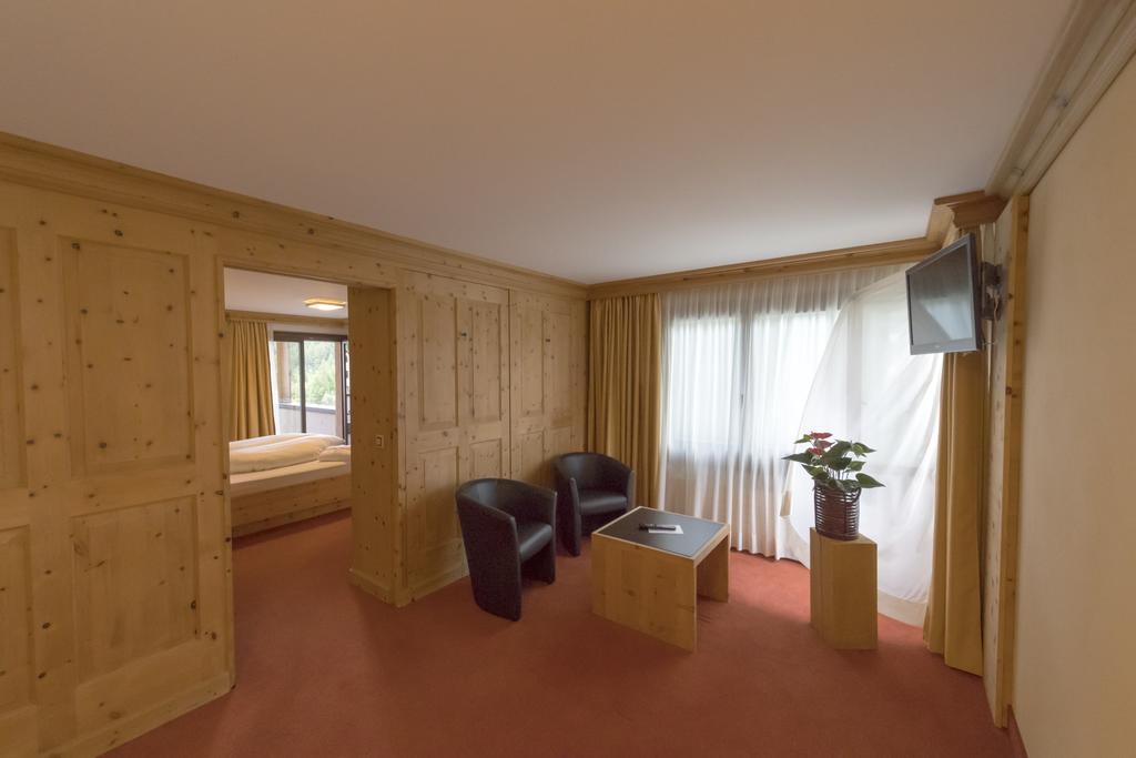 Hotel Palue Pontresina Extérieur photo